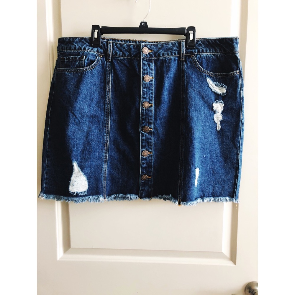 Distressed denim skirt